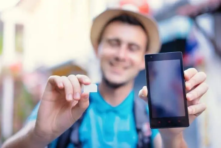 can i put my verizon sim card in a prepaid phone