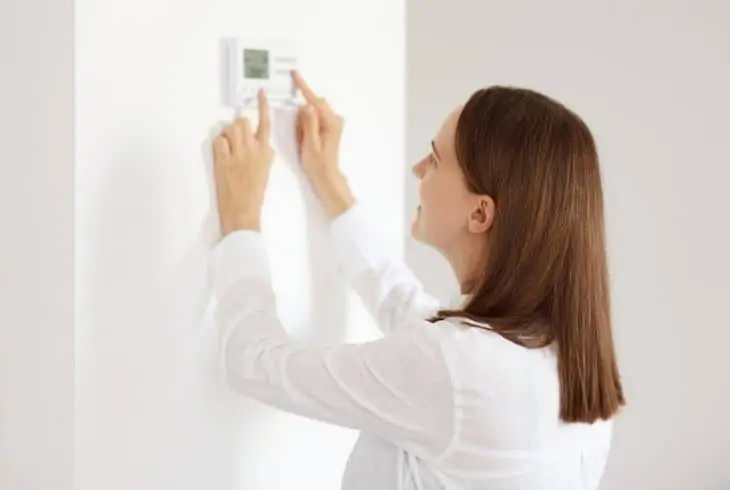 honeywell thermostat heat not working on auto
