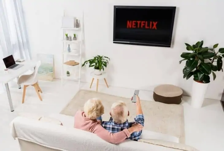 netflix picture freezes sound continues