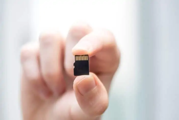 insert sd card