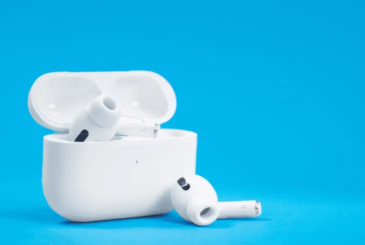 charge your airpods