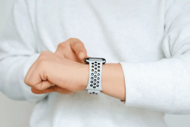 restart apple watch