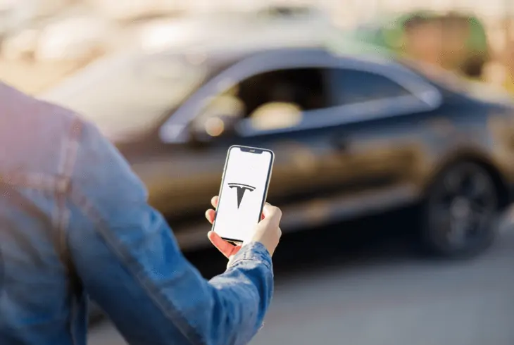 use tesla app