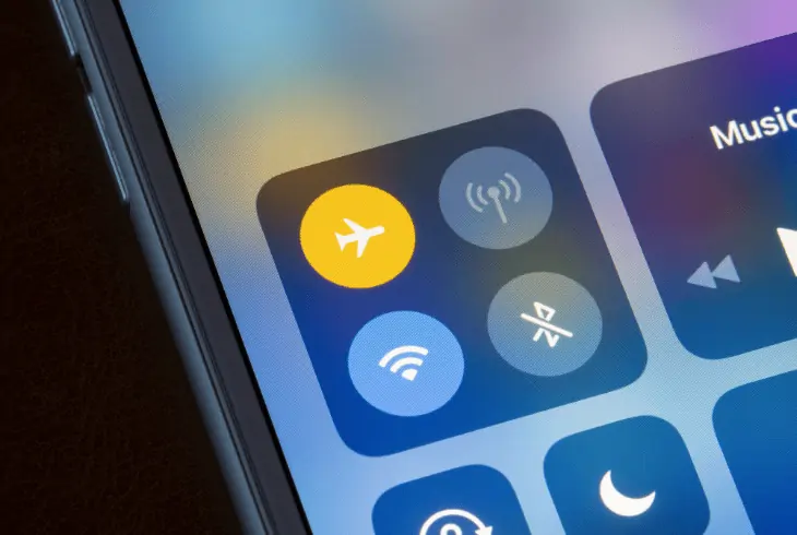 use airplane mode