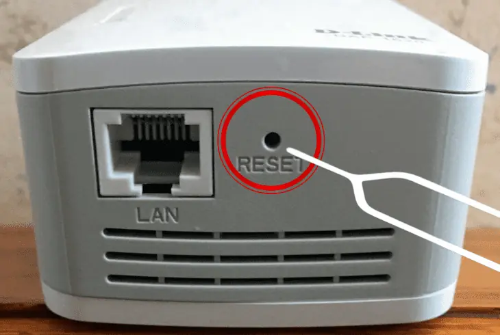 factory reset the extender