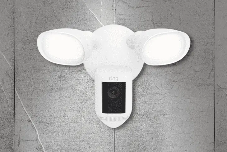 the ring floodlight cam