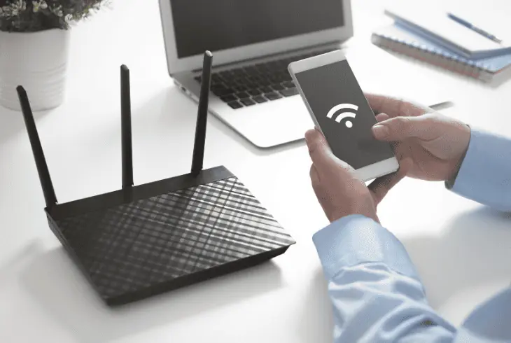 connect phone to an internet connection
