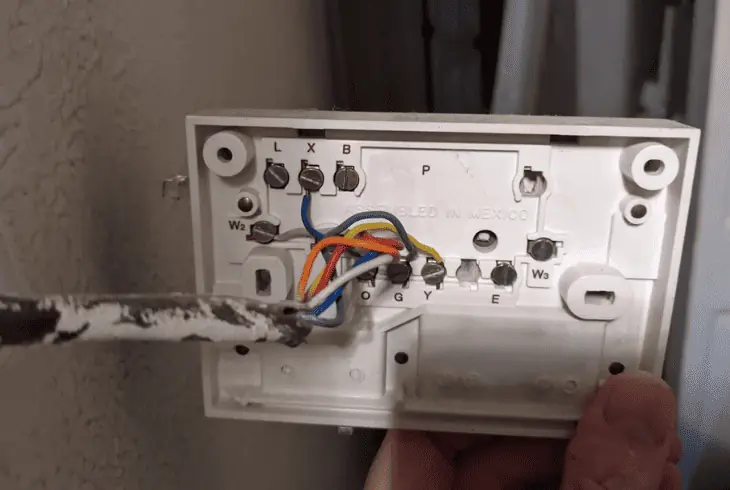 power cycle the honeywell thermostat