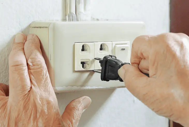 reset with the power cord
