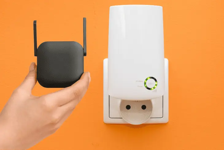 can we use two wifi extenders