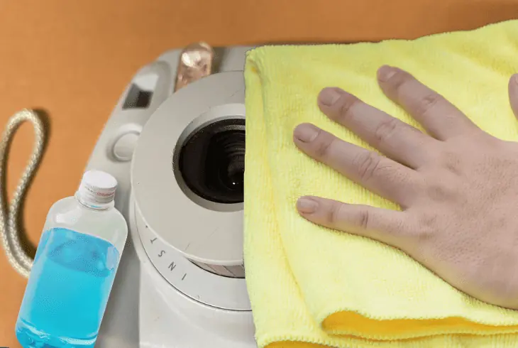 cleaning instax mini 11 photo lens