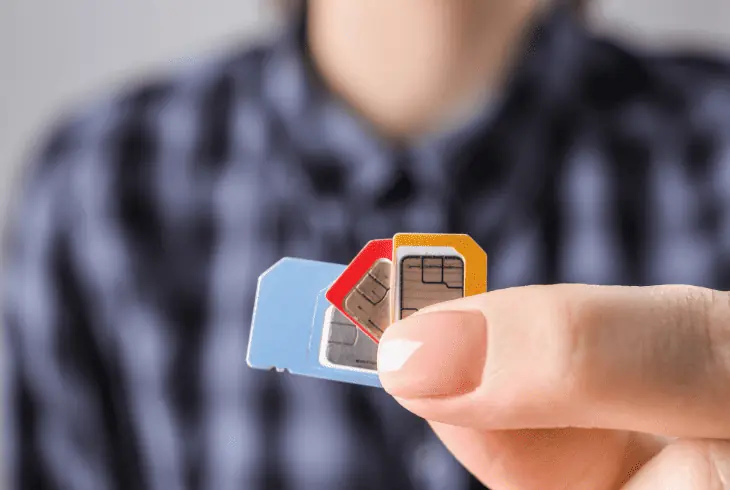 clean the sim card