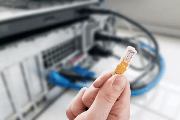 plug the devices to switch